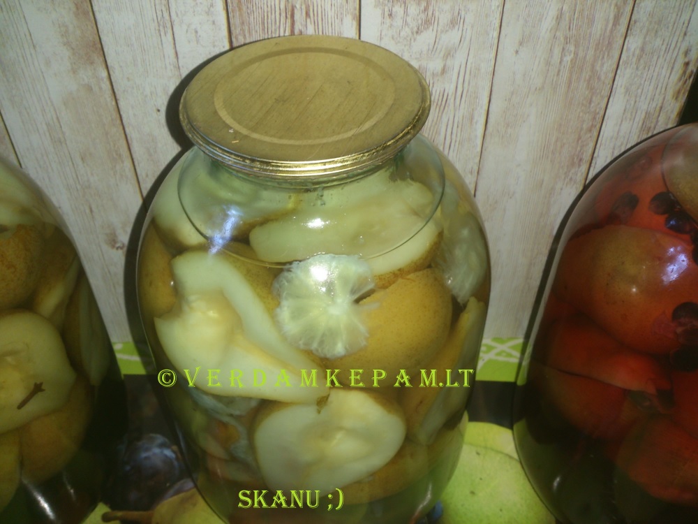 Kriauðiø kompotas su citrina